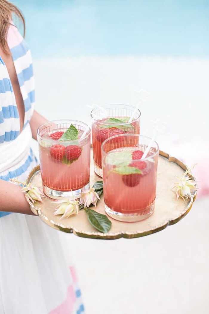 Ahududu ve nane ile kokteyller için tarifler, yaz için lezzetli ve ferahlatıcı içecekler