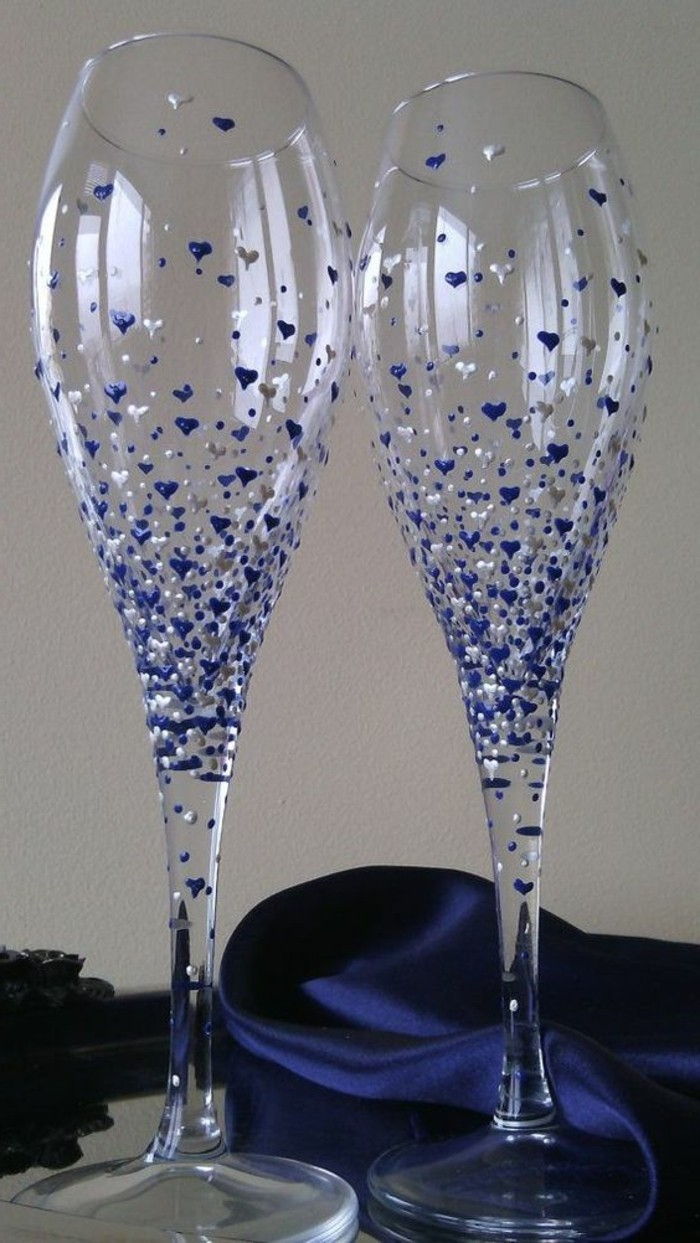 Elegantný-Ručne maľované poháre na šampanské-s-srdcom dekorácie