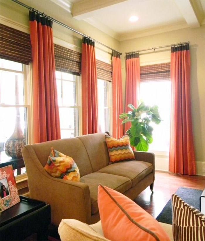 elegant vardagsrum inredning moderna gardiner-för-living-orange färg