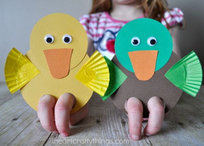 Kreatívne a zábavné nápady pre deti, kačice z papierových remesiel, žlté a zelené