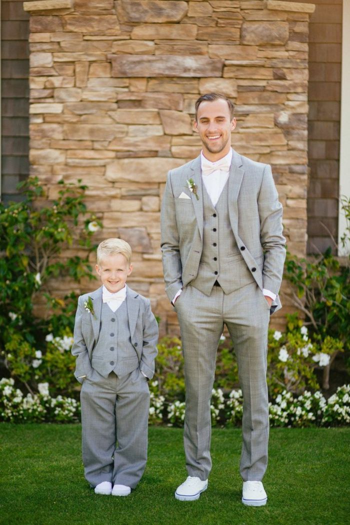 nosenie fly-or-tie-svadobné-otca a syna-white-ribbon-for-Frack-šedé suit-