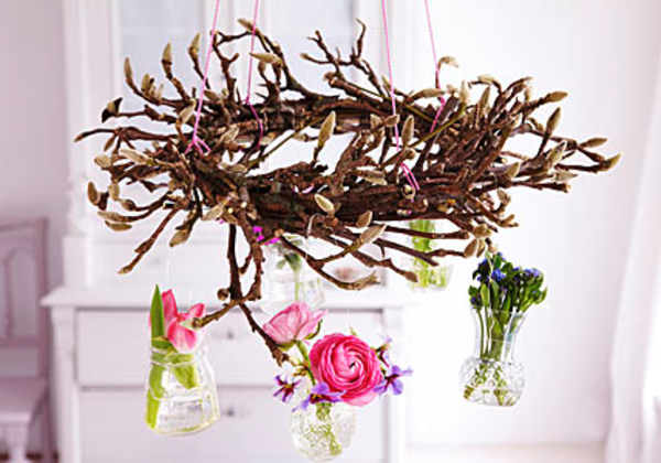 Vårblommor-snittblommor glas vaser hängande-magnolia-trädgrenar