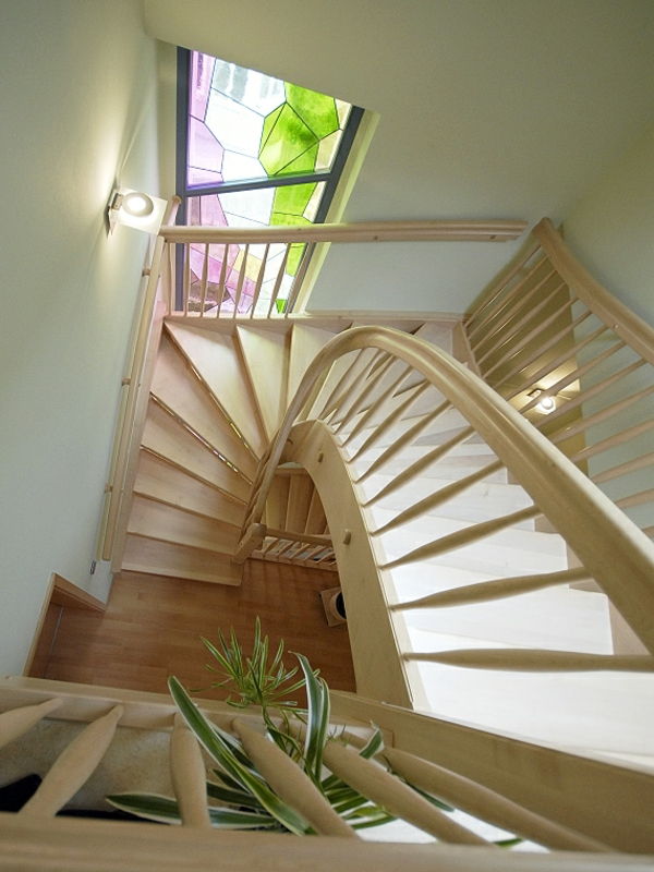 fotoopptatt-halv-spiral-trapp - moderne vindu