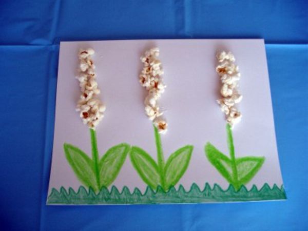 spring-in-kindergarten-kvety-od-popcorn-veľmi pekný obrázok