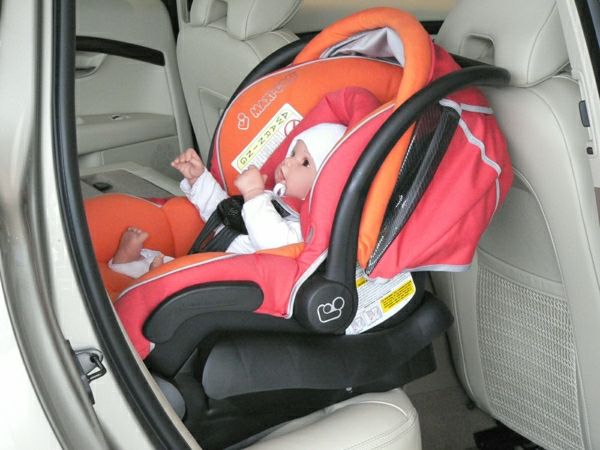 år funksjonell-design-baby-bilsete-barn-moderne designer