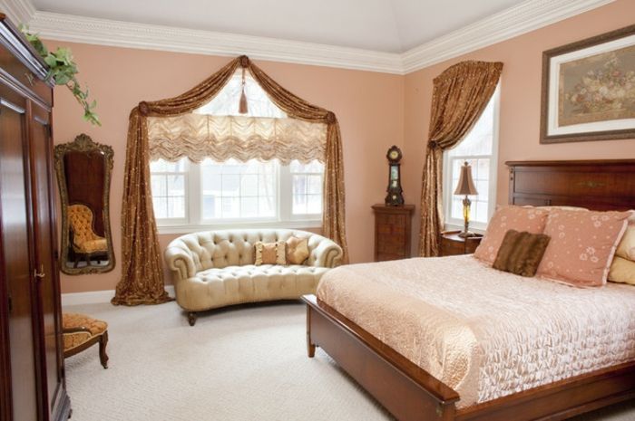 gardiner-for-triangel fönster elegant sovrum-persika färg