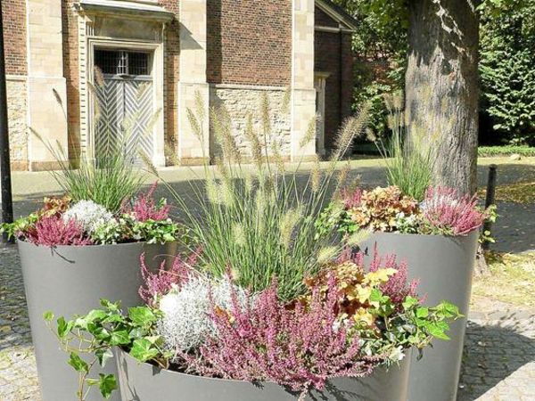 peyzaj-fikirler-Gartengestaltung-örnekleri-bahçe tasarım fikirleri-blumenkuebel