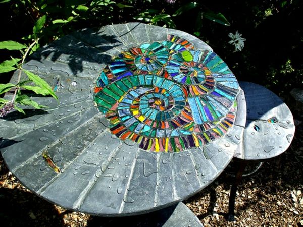 bahçe masa-of-the mozaik ilginç-bak