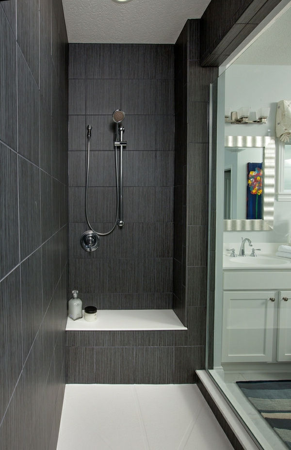 dlažba-sprcha v tme-kúpeľňa - moderný dizajn
