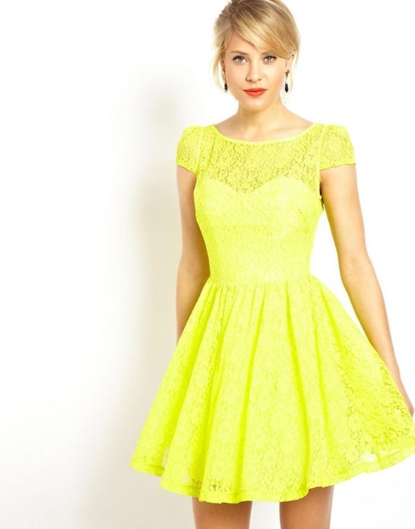 -Žltá bielizeň-trendy-design-moderné šaty, letné šaty
