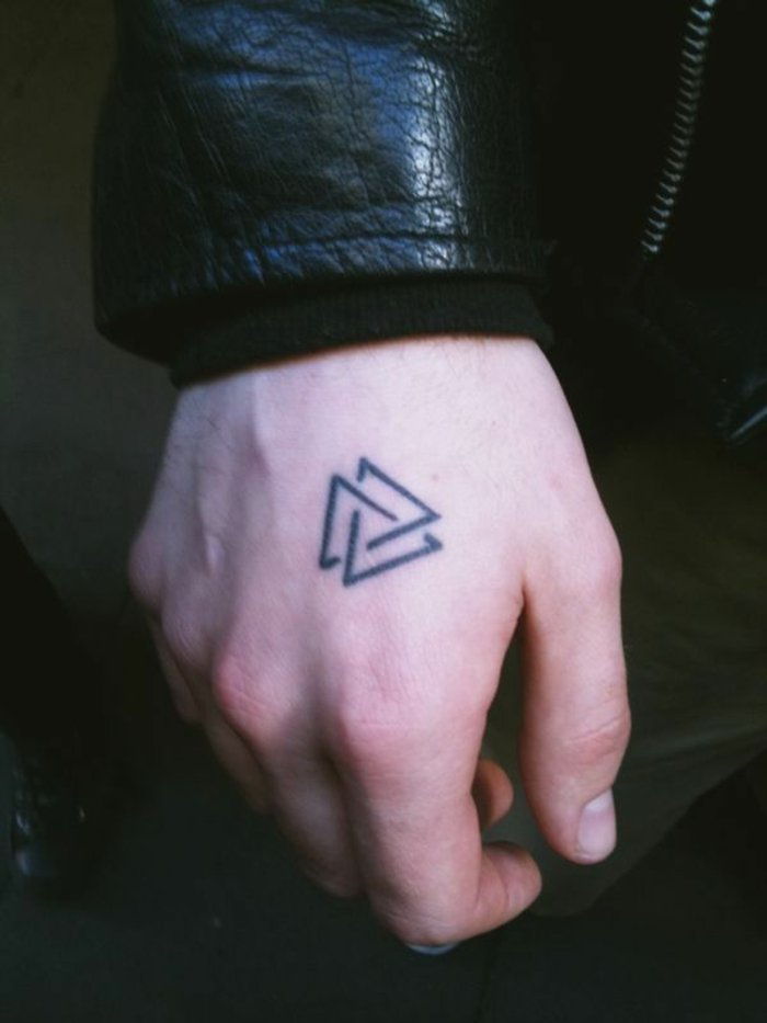 geometriske Menn tatoveringer-to trekanter
