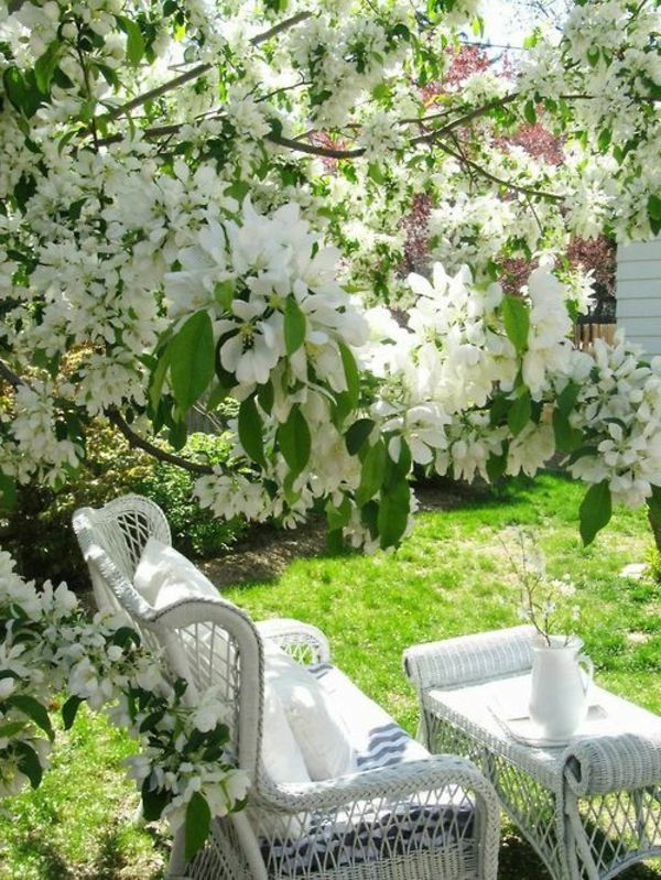 pomysły na ogrodnictwo do ogrodu pomysły na dekoracje ogrodowe ogród i miejsce do wypoczynku wiosenne w ogrodzie