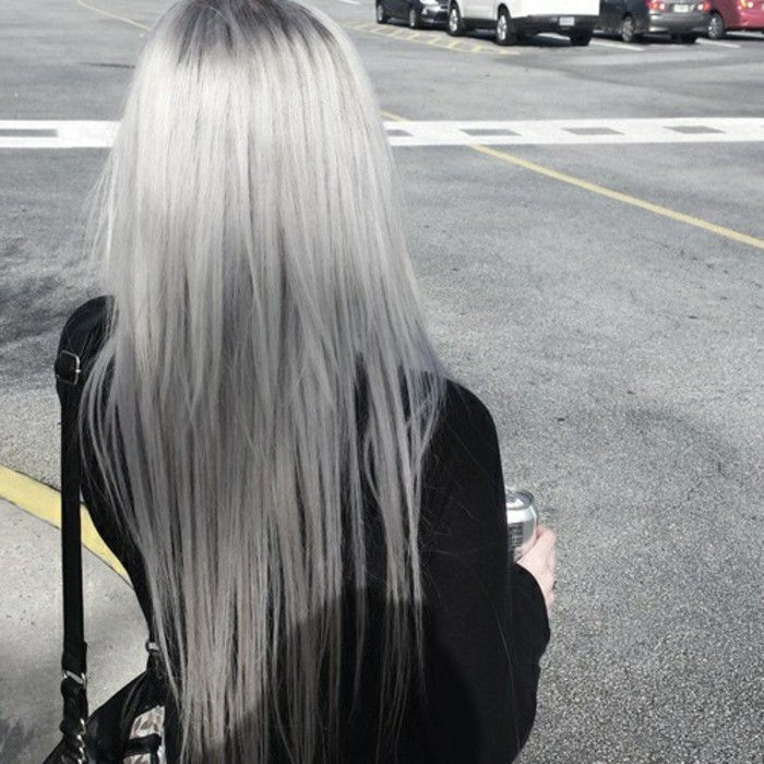 siwe włosy gładkie i długie