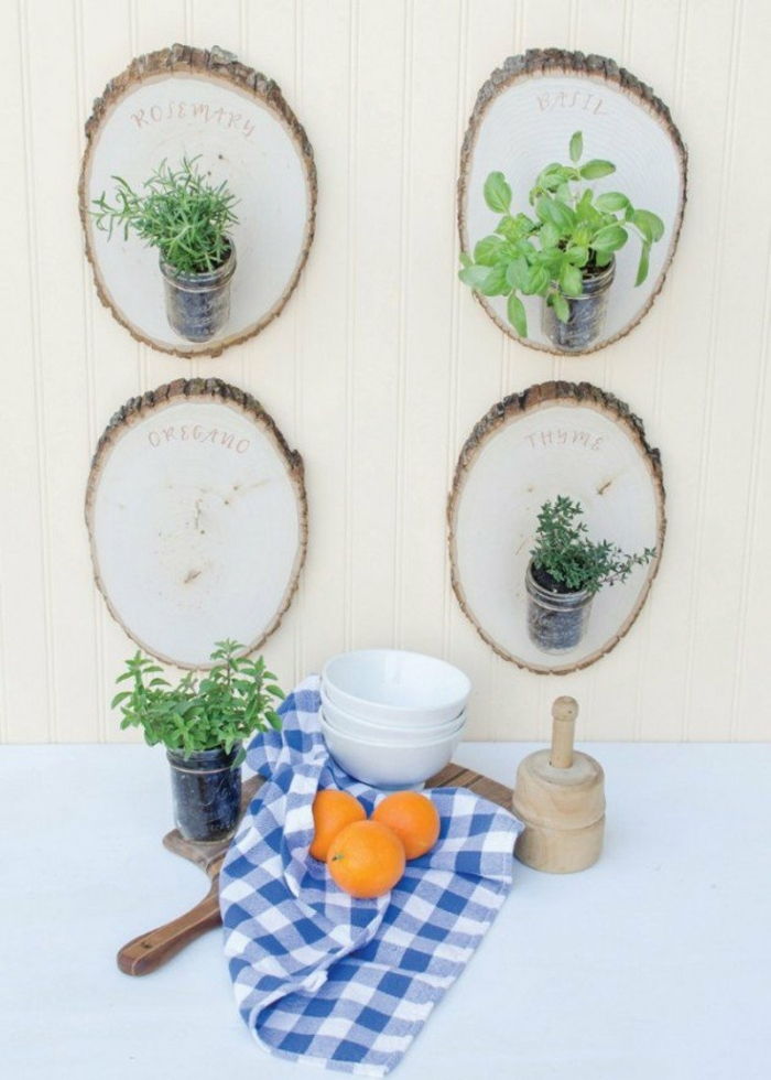 drevené dekorácie na záhrade alebo na bytový bylinný držiak na stene dekorácie nápady pomaranče obrus