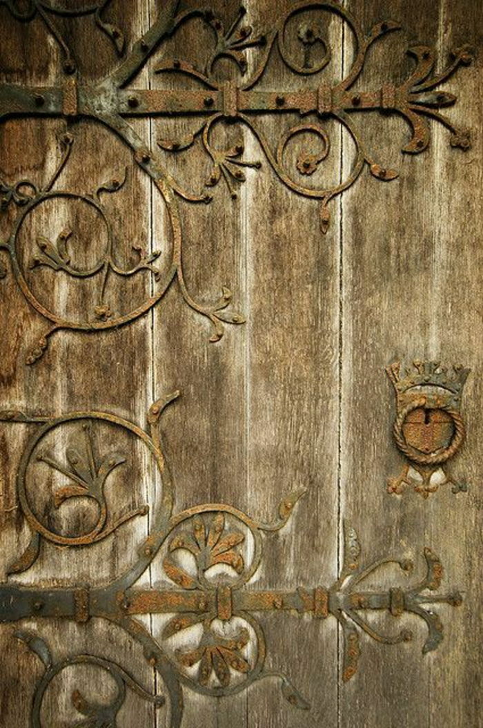 intrare din lemn apuca usa metal inel ornamente de epocă rustic