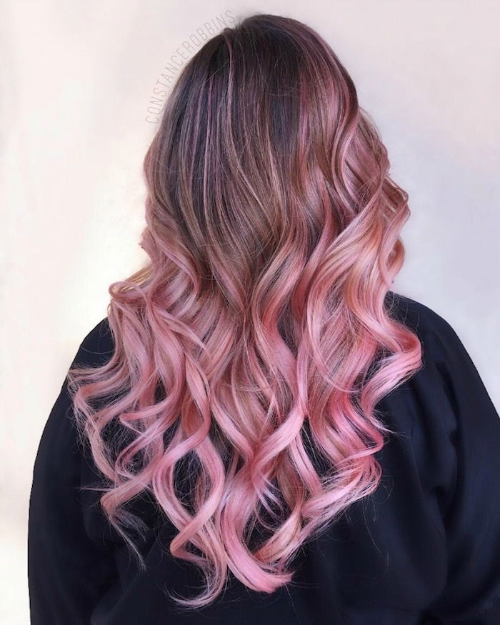 hår rosa toner, brunt hår med rosa tips, rosa høydepunkter