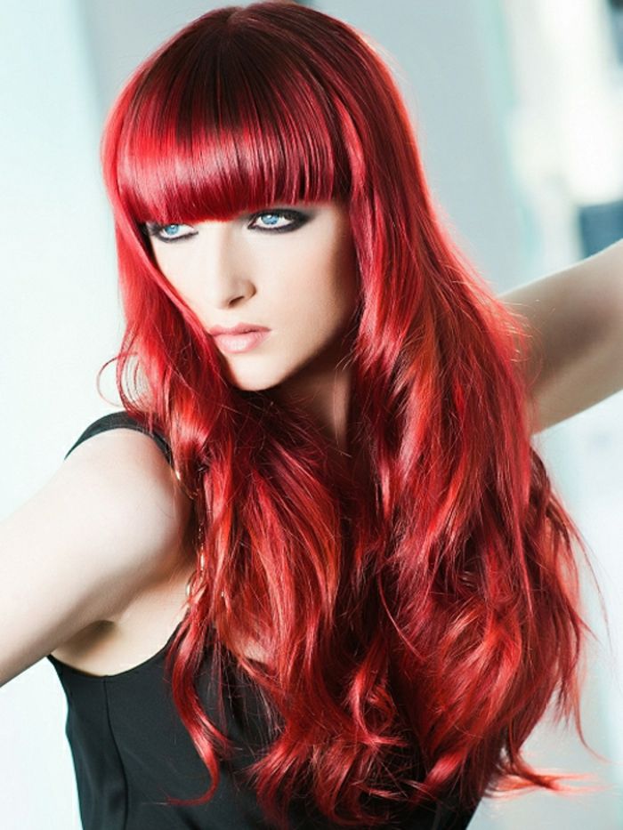plaukų spalva raudona ponis-gražūs-nuotrauka