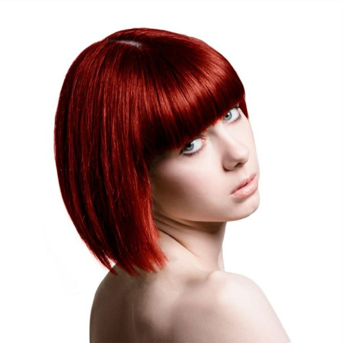 plaukų spalva, raudona ir labai trumpas-Chic-šukuosena