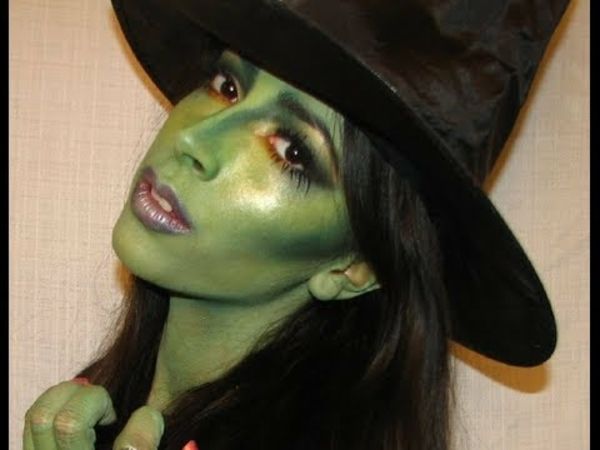 Halloween ličila ideje-witch-face-v-zeleno barvo