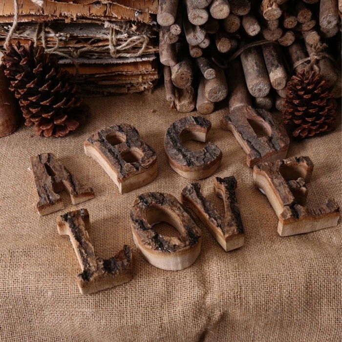 lesa deco sama izdelujejo pisma iz lesa izrezane ideje za lepo dekoracijo hiše