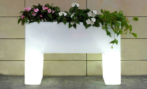 fikirler-için-bir-güzel-parlayan-çiçek kutuları - beyaz