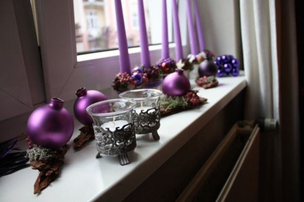 in-violet-frame-Fensterbank