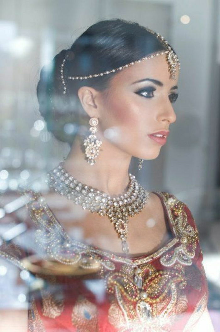 Indianka šperky reťazca náušnice vlasy príslušenstvo kryštály