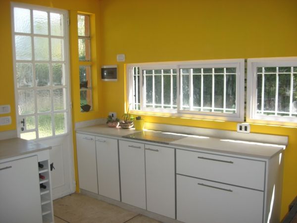 inspirera-gul-kök-vägg färg