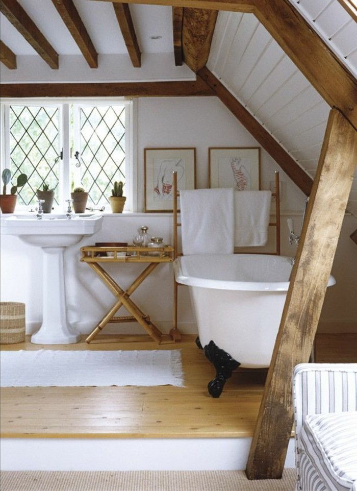 interessante soffitto-bagno mobili-legno-board-an-der-room