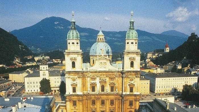 interessante architettura render-Salisburgo-Dom-Unique-barocco