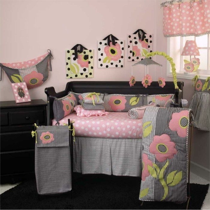 Zaujímavý-baby-betlehem-for-dievča-posteľná bielizeň-in-ružovo-šedý