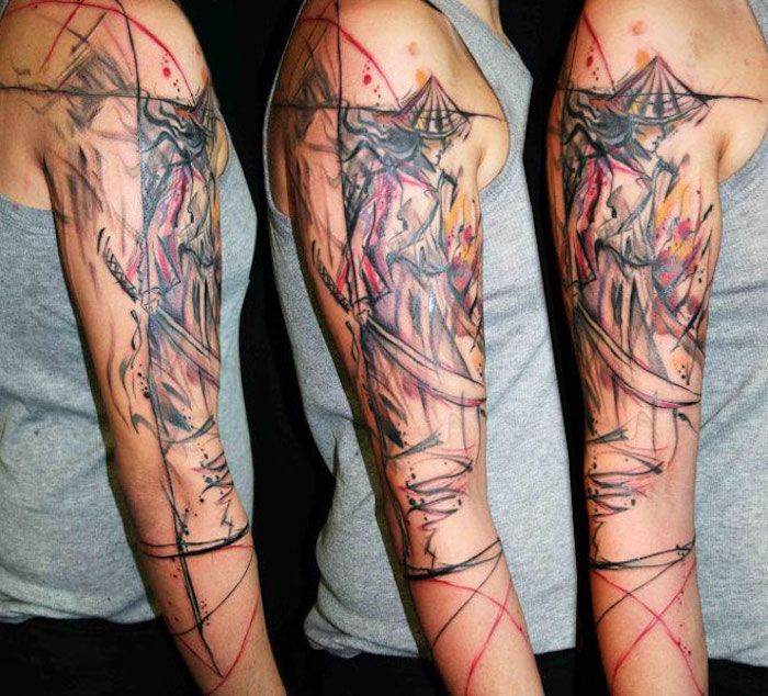 Tatuaggio donna, braccio, braccio, katana, spada samurai, tatuaggio
