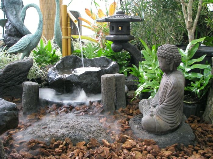 Japonský zen-garden-kamenné postavy bambus fontána Ázijské socha