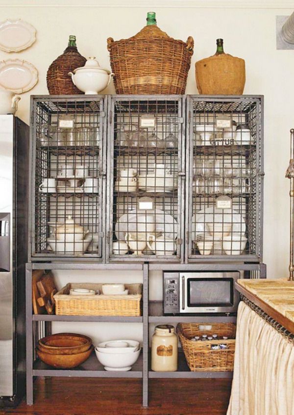 Vielių lentynos - puiki idėja virtuvėje