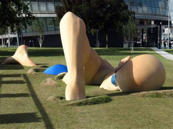 kunstneriske skulpturer London float