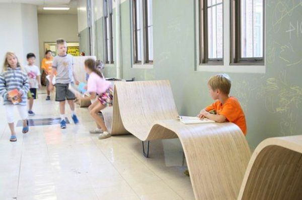 škôlky-interiér-moderné stoly