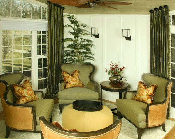 Yaratıcı-tasarlanmış-oturma odası-duvar-boya-zeytin-yeşil-çok koltuklar