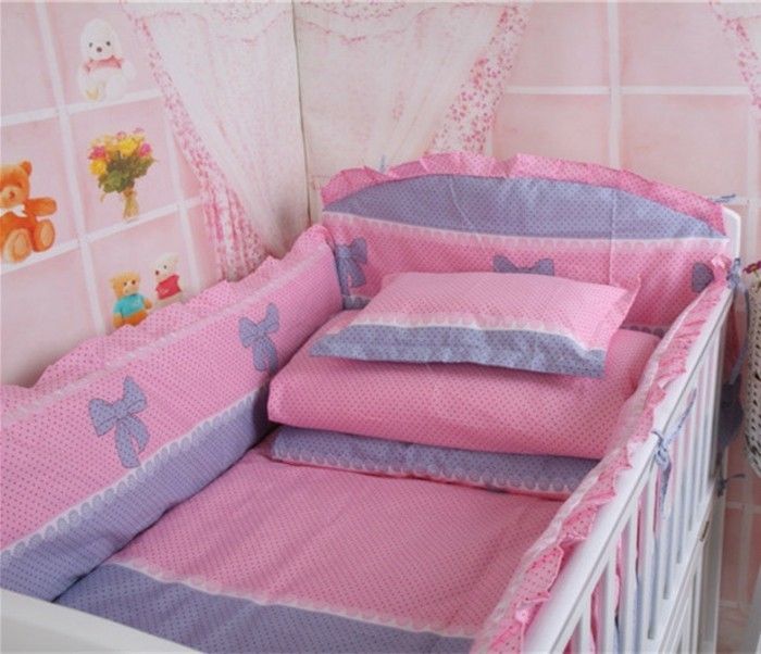 kreatívne model postieľka, biela a ružová, posteľná bielizeň s-LiAl akcentmi
