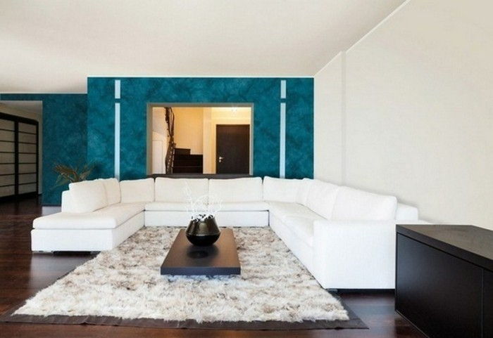 ustvarjalno-dnevna soba-moderno-design-barva-bencin-bel kavč