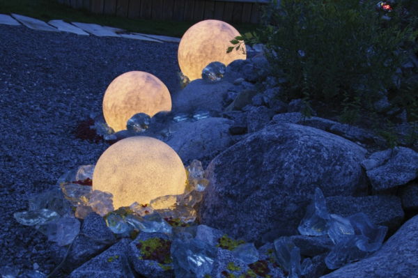 Magic Ball lys Dekorative hagebelysning