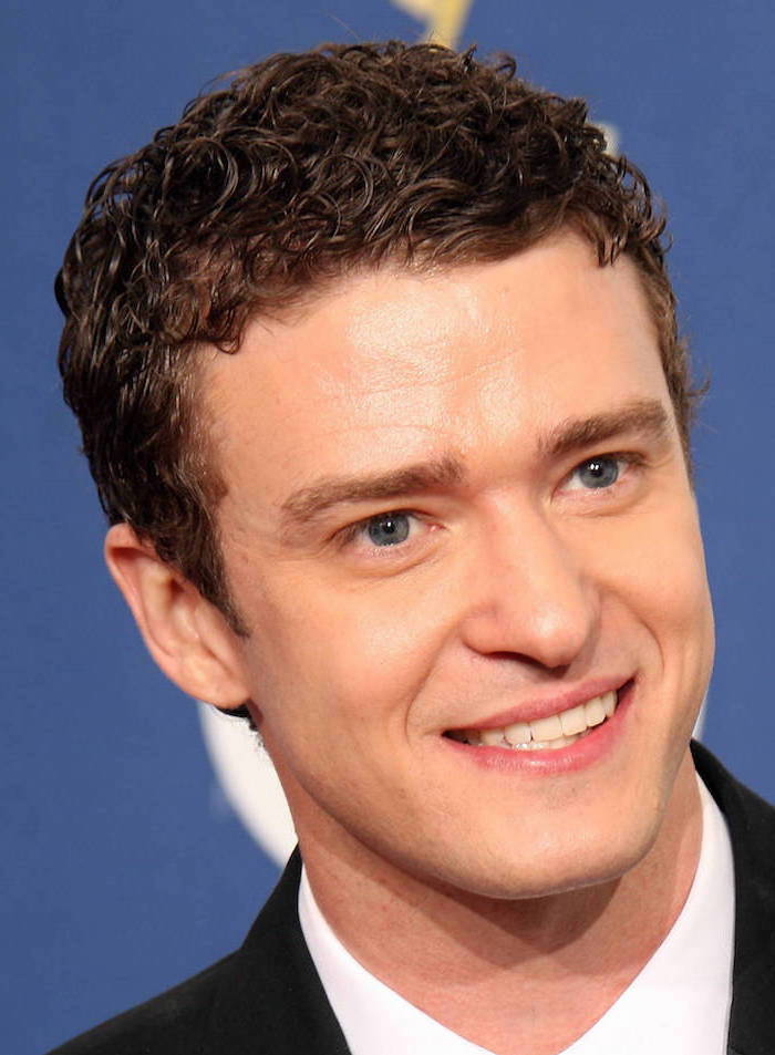 Curls Short hairstyle av Justin Timberlake, som er en rollemodell for en kjekk mann