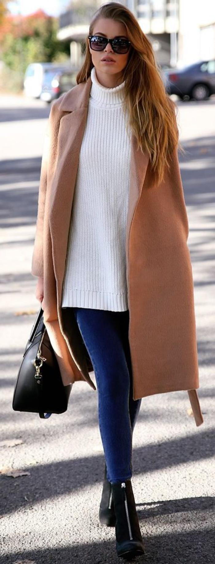 Long-zimski barvni premaz karamela in beli pulover-skinny jeans