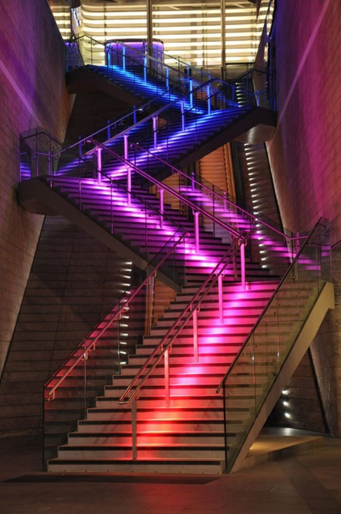 oświetlenie led schodów-ekstrawagancki-design