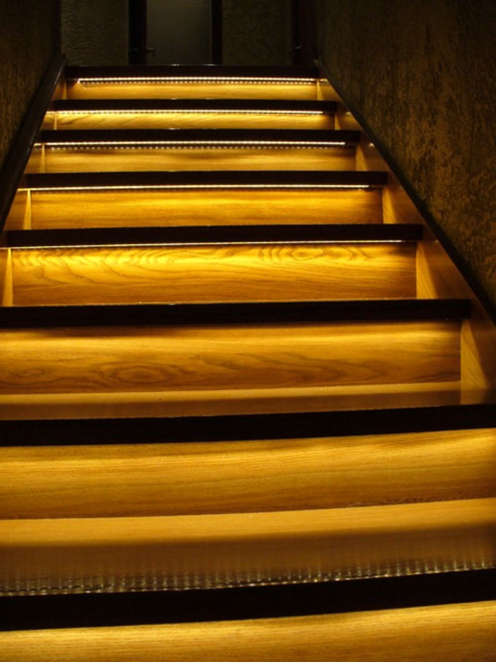 oświetlenie led schodów-żółto-projekt-super-look