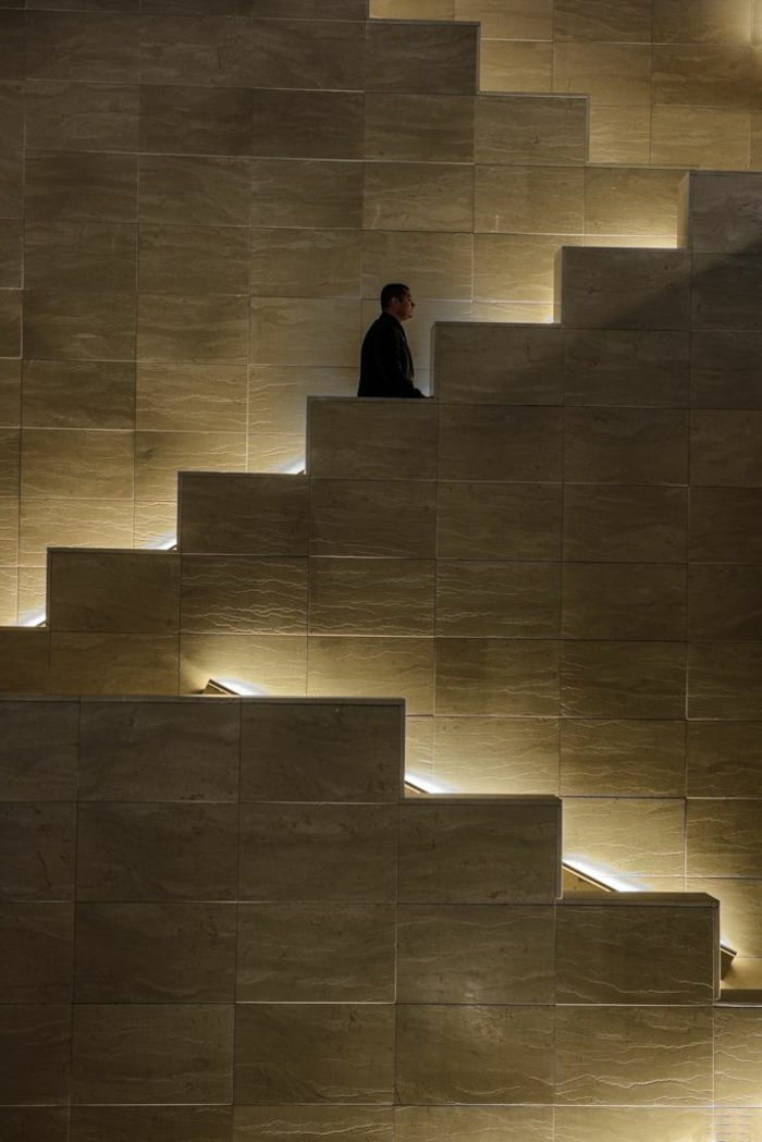 condotto scale di illuminazione-moderna-architettura
