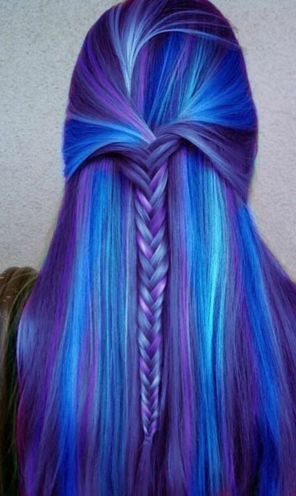 lila-hair-med-blue-stripor