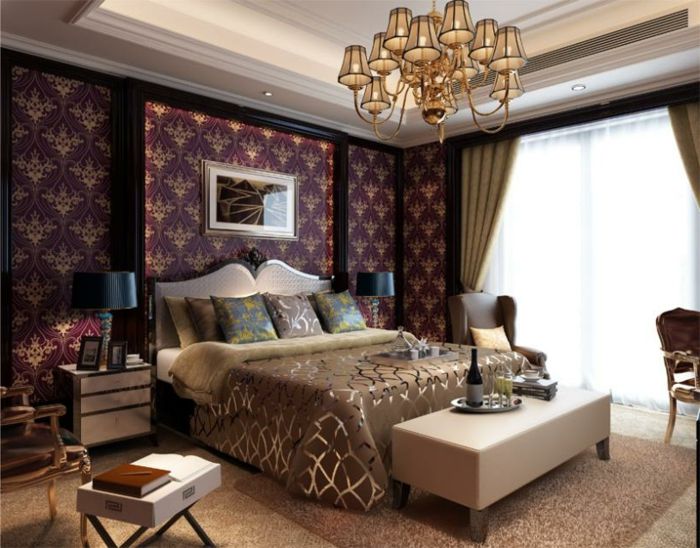 purple-wallpaper-aristocratische-bedroom