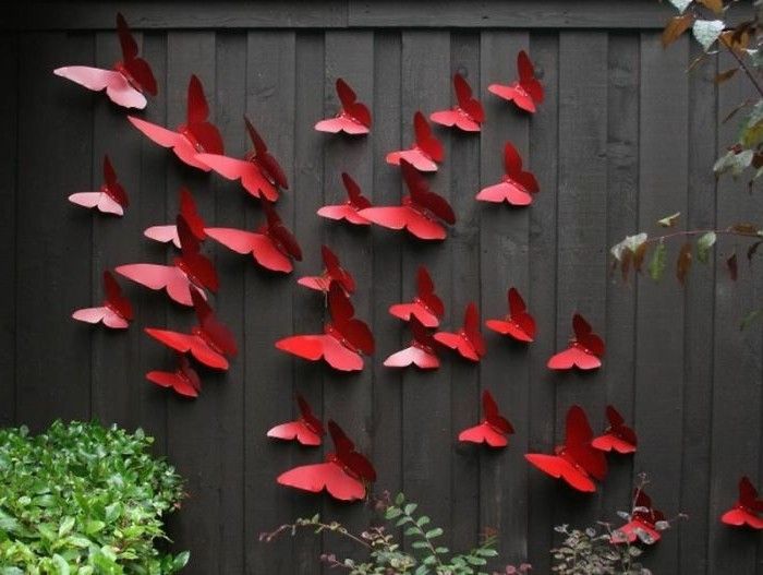 funny-Gartendeko-yourself-make-červených motýľov-of-papier