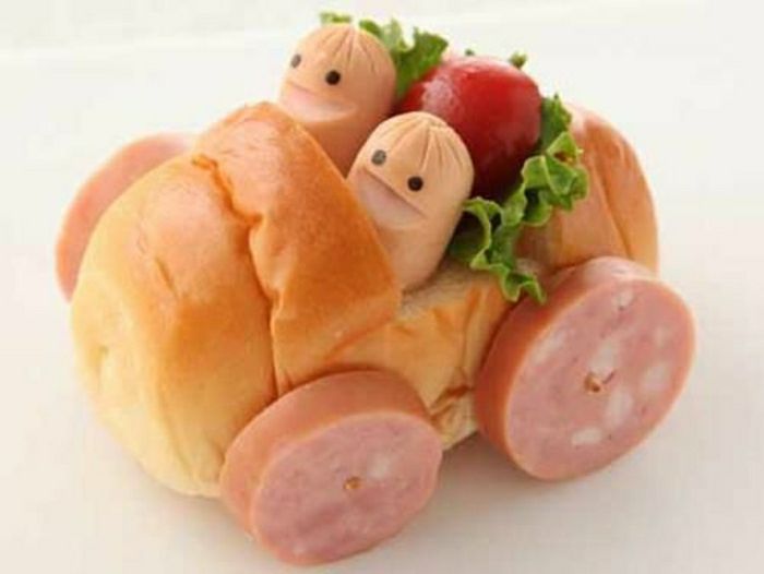 engraçado crianças alimentos carro aniversário rodas Bun Salami Hot salada Dog Tomato Garden