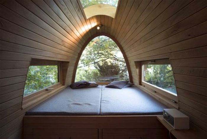 luxusným treehouse-three-window